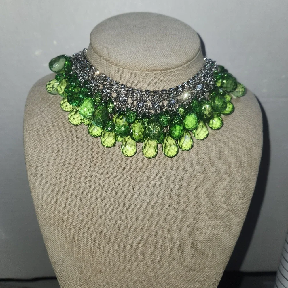 Scaasi Green Crystal Bib Necklace‎ Silver Tone Rhinestone Statement